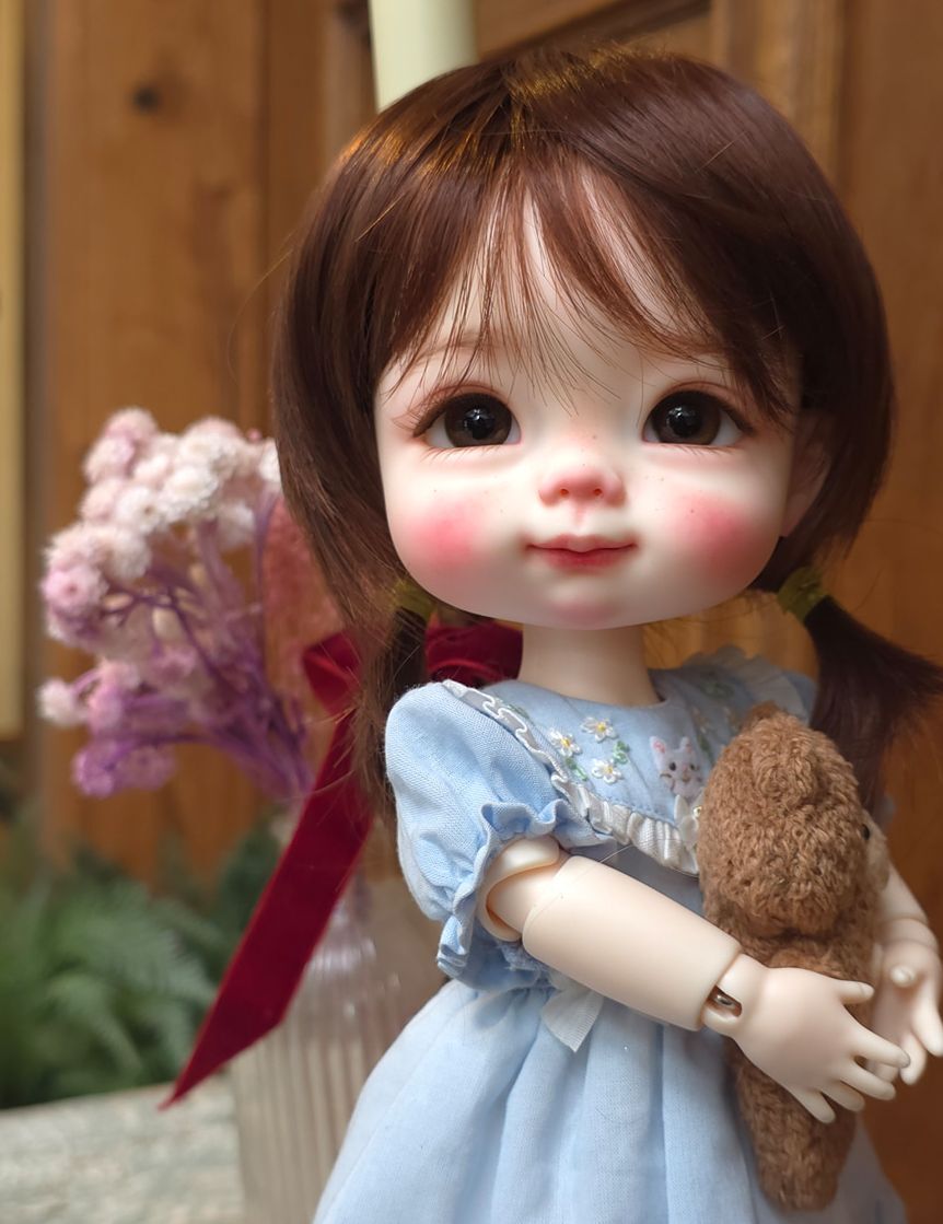 LATI – Dolk BJD