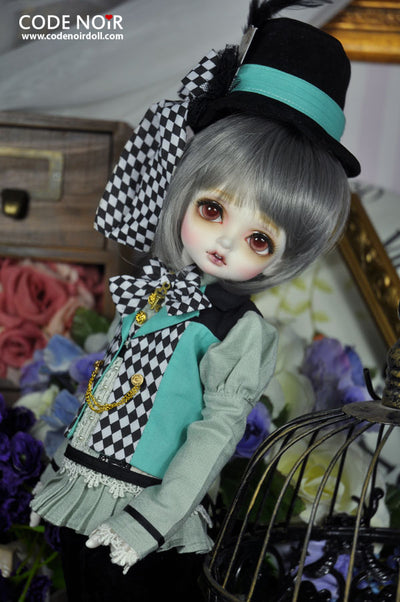 CMD000026 Alice P Time Green Boy Ver. [Limited Time] | Preorder | OUTFIT