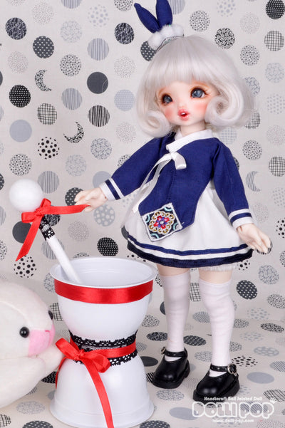 LUNA | Preorder | DOLL