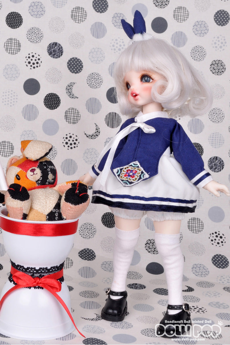 LUNA | Preorder | DOLL