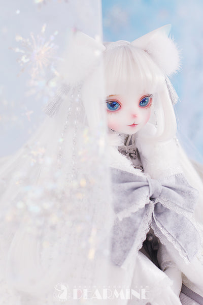 Vivien L. Crystal Princess ver.~Snow White~ | Item in Stock | DOLL