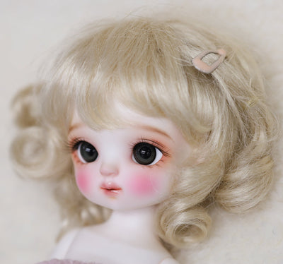 Petit Chuping -Gift Dress Ver. | Preorder | DOLL