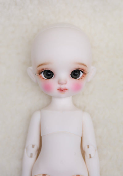 Petit Chuping -Gift Dress Ver. | Preorder | DOLL