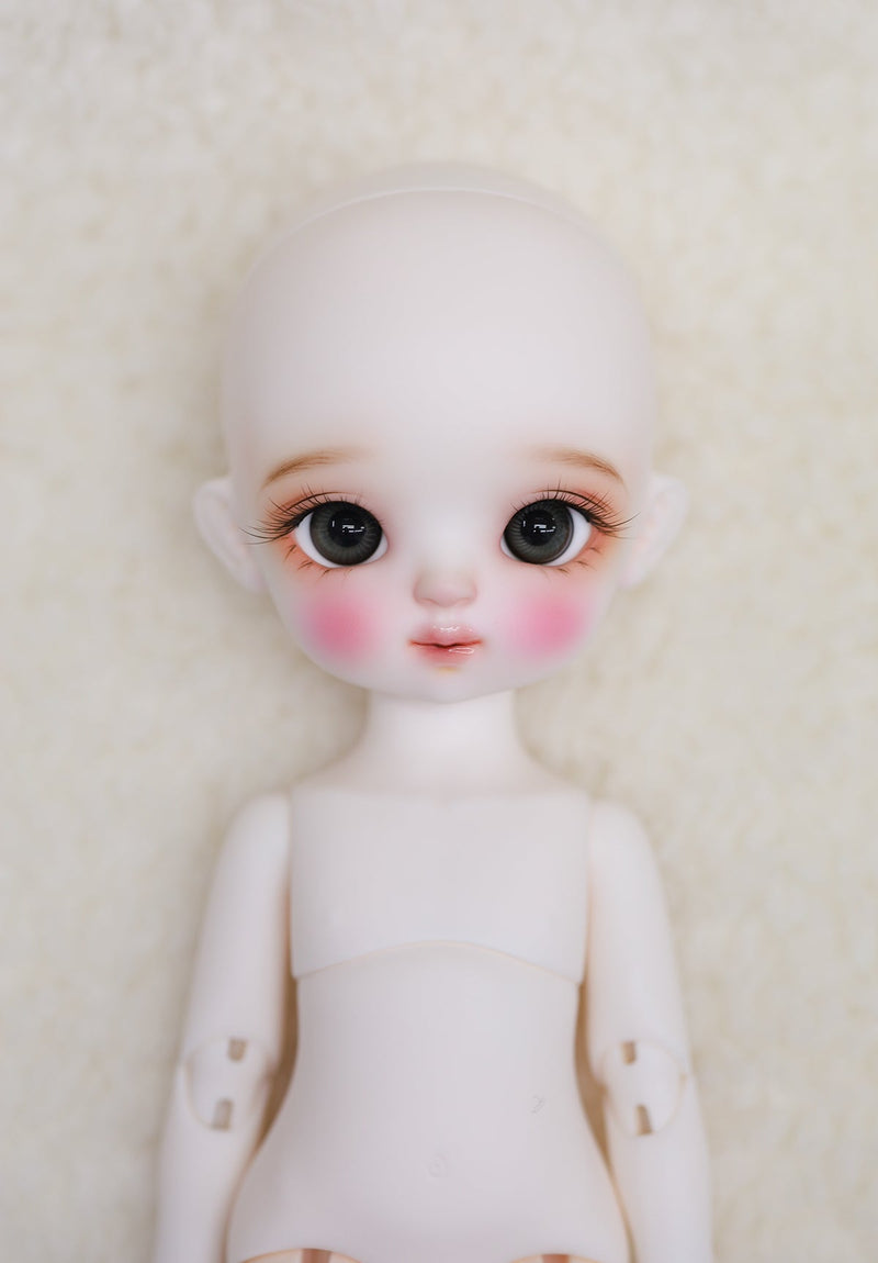 Petit Chuping -Gift Dress Ver. | Preorder | DOLL