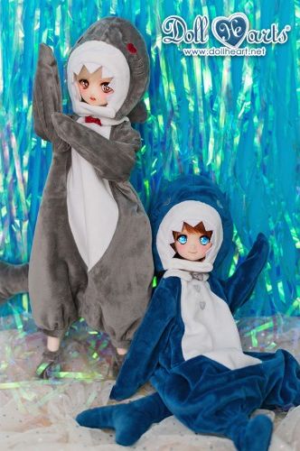 WD000029 Gray Baby Shark [MDD] | Preorder | OUTFIT
