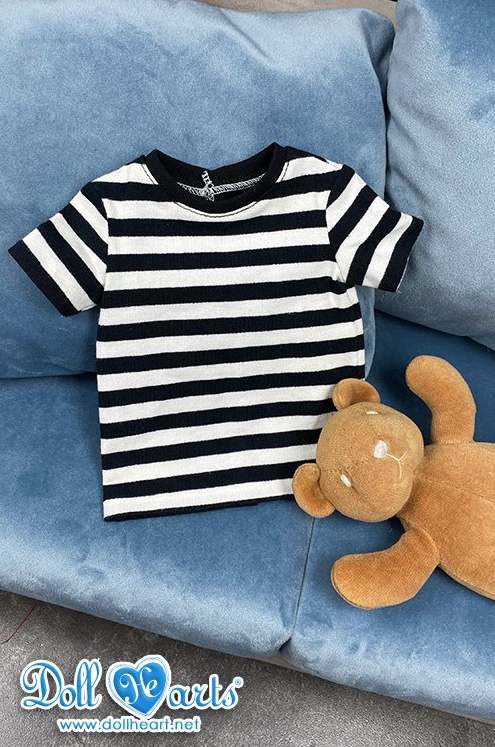LD000810A Black And White Striped T-Shirt | Preorder | OUTFIT