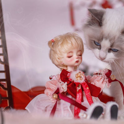 Sleeping Peach | Preorder | DOLL