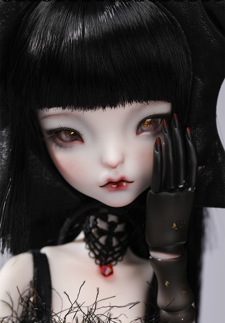 Twinkle [Limited Time 7%OFF] | Preorder | DOLL