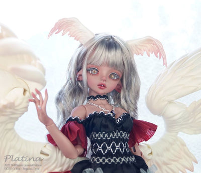 SKINNY(F)-Pegasus PLATINA | Item in Stock | DOLL