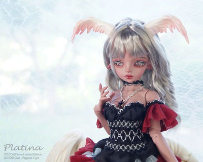 SKINNY(F)-Pegasus PLATINA | Item in Stock | DOLL