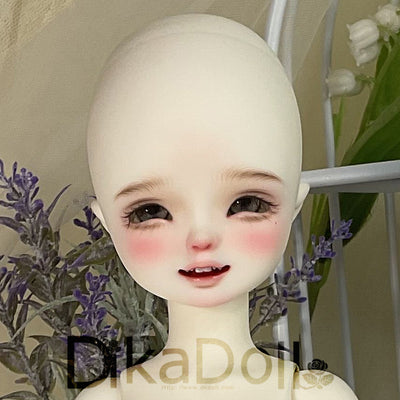 Amanda Sweet | Preorder | DOLL