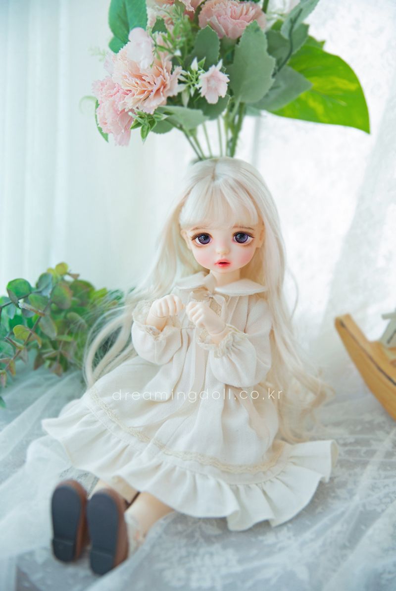 Mew Mano [Limited Time] | Preorder | DOLL