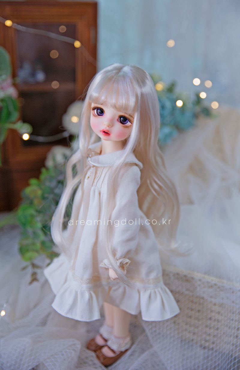 Mew Mano [Limited Time] | Preorder | DOLL