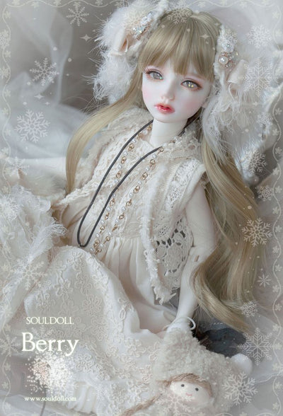 Berry | Preorder | DOLL