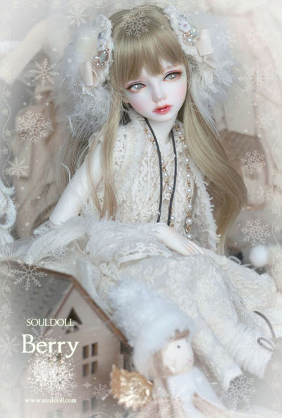 Berry | Preorder | DOLL