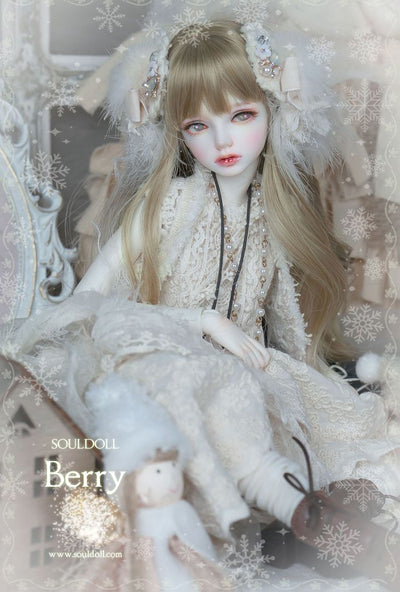 Berry | Preorder | DOLL