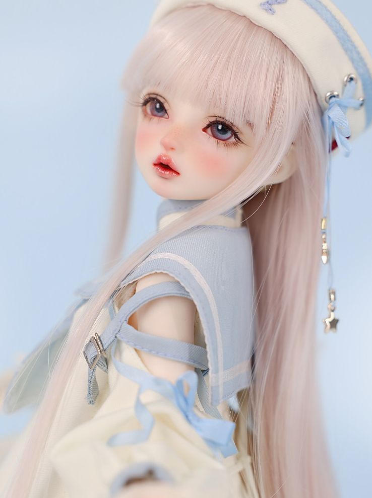 Liz | Preorder | DOLL