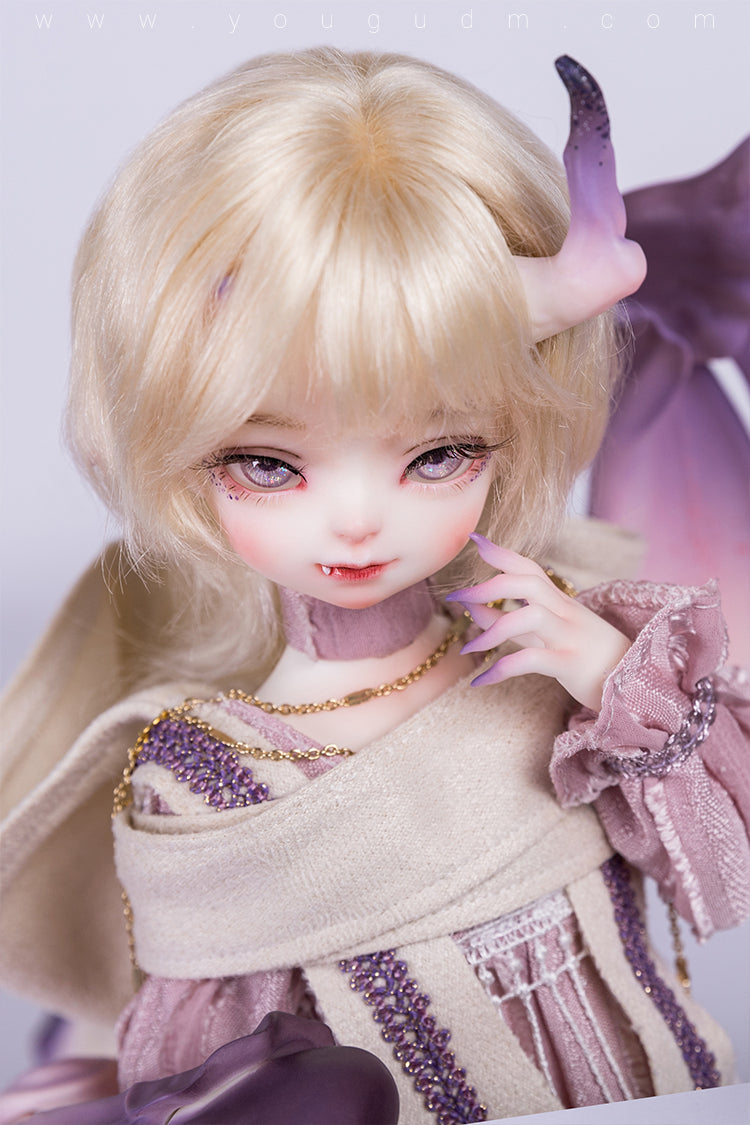 The Wonderland - Ita & Flo Two-in-one special Ver. [Limited Time 12%OFF] | Preorder | DOLL