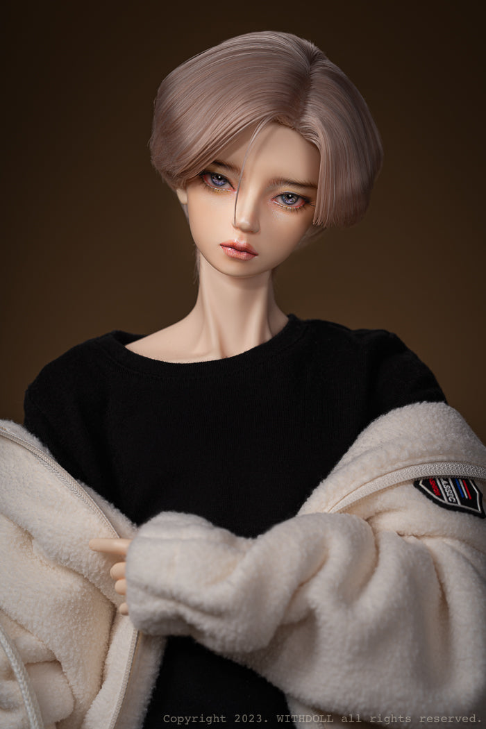 Jiho (2023 Ver.) | Preorder | DOLL