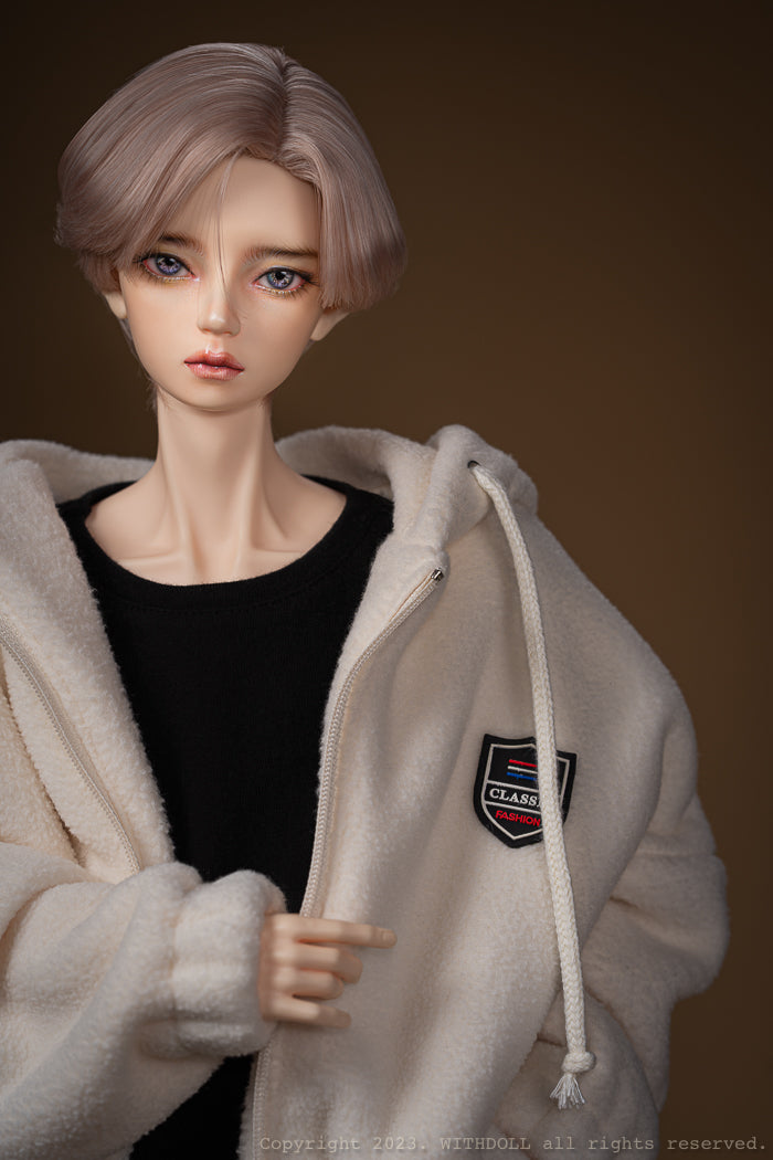 Jiho (2023 Ver.) | Preorder | DOLL