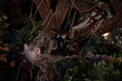 MiniFee Hwayu Full Package (The Catacomb)| Preorder | DOLL