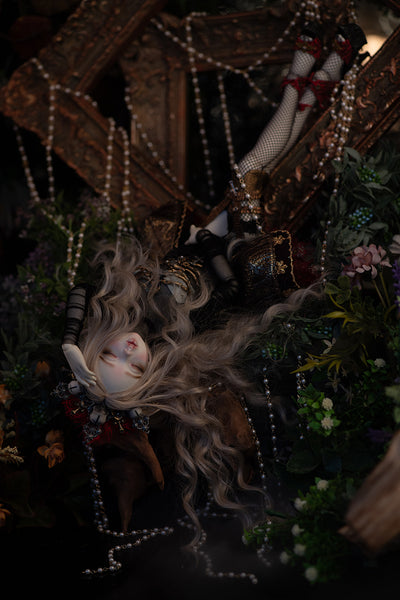 MiniFee Hwayu Full Package (The Catacomb)| Preorder | DOLL