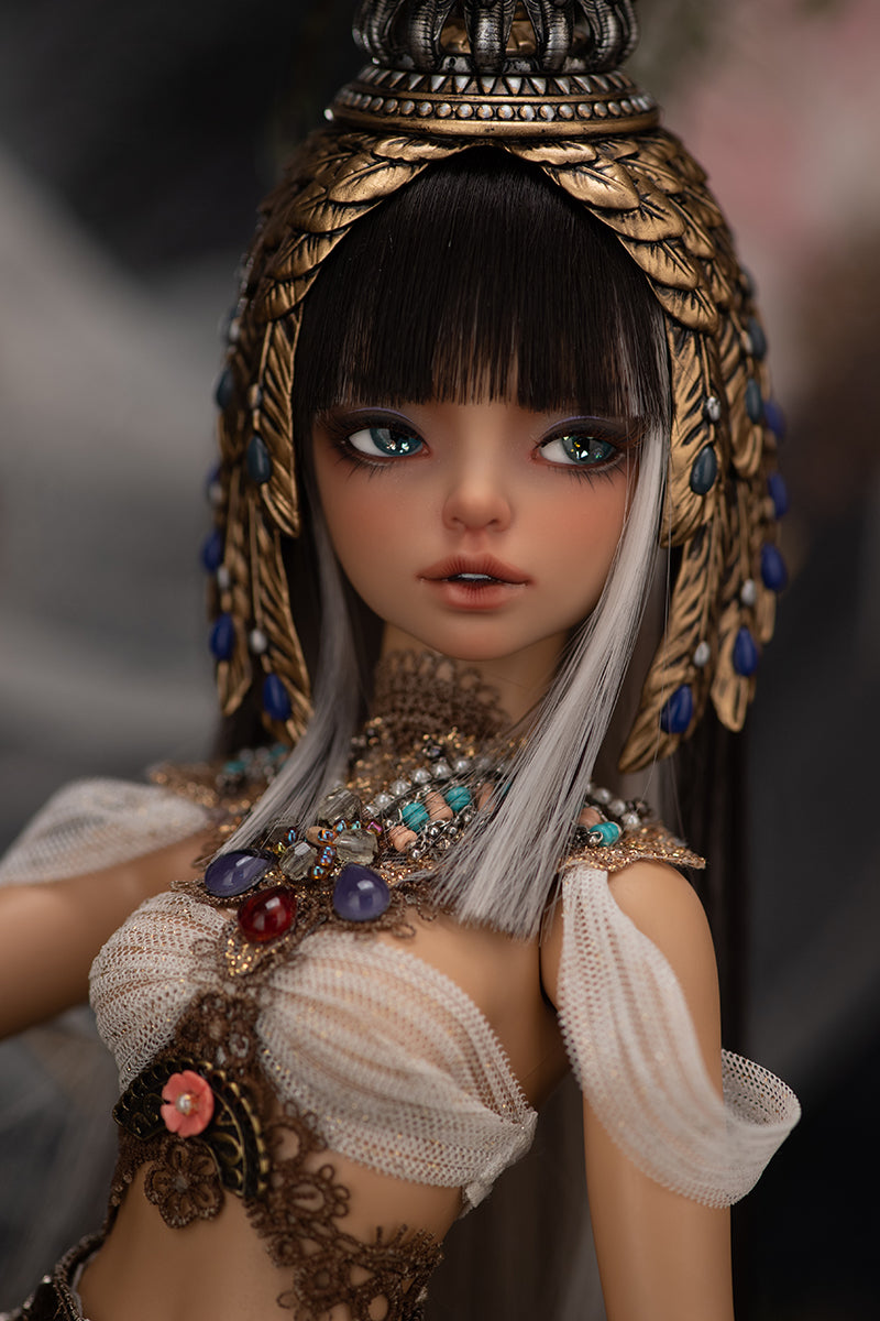 MFW-37 Black White (6-7inch) for MiniFee | Preorder | WIG