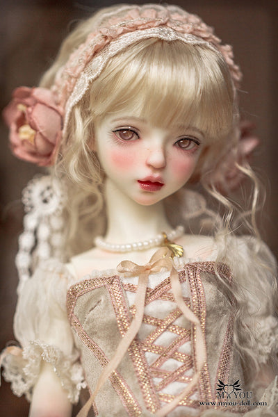 Gina | Preorder | DOLL