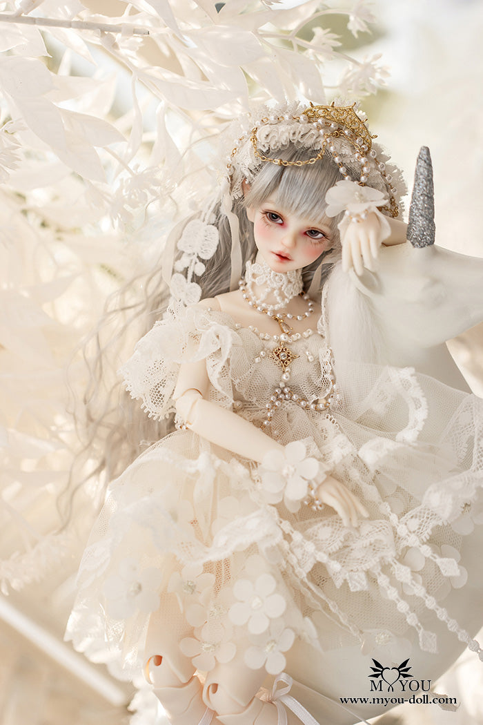 Vieruodis [Limited time 15% off] | Preorder | DOLL