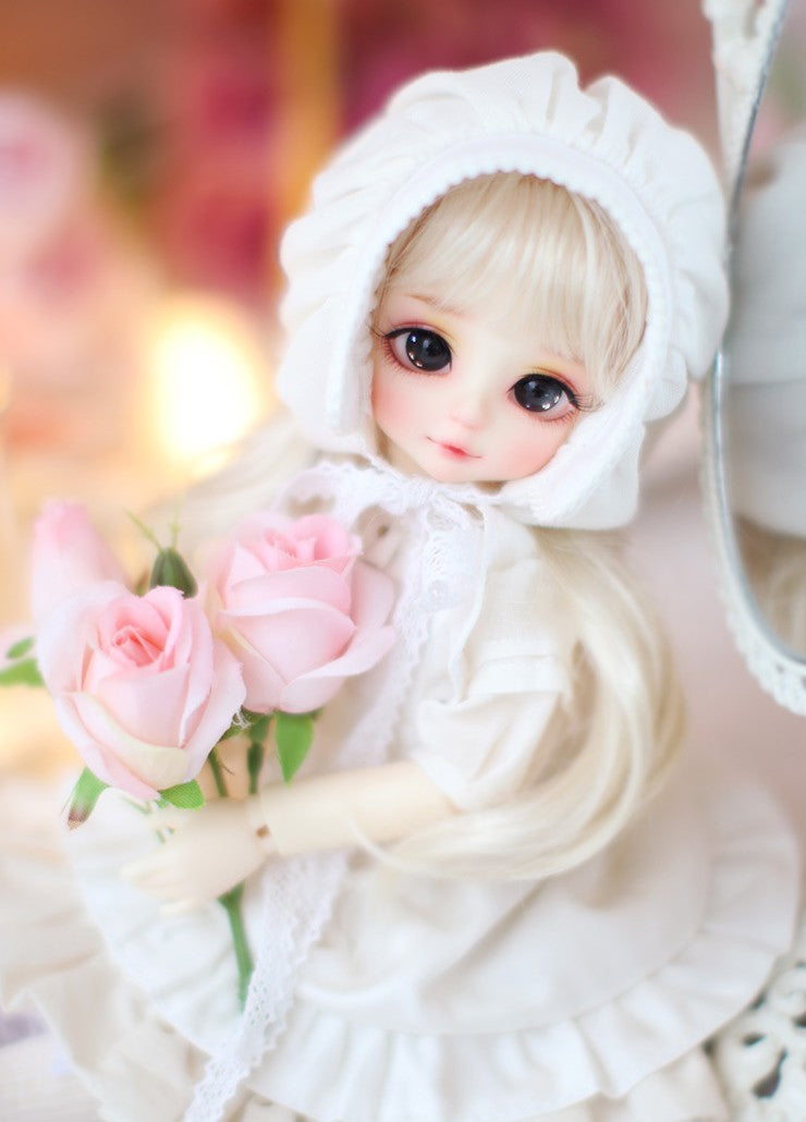 Madeleine | Preorder | DOLL