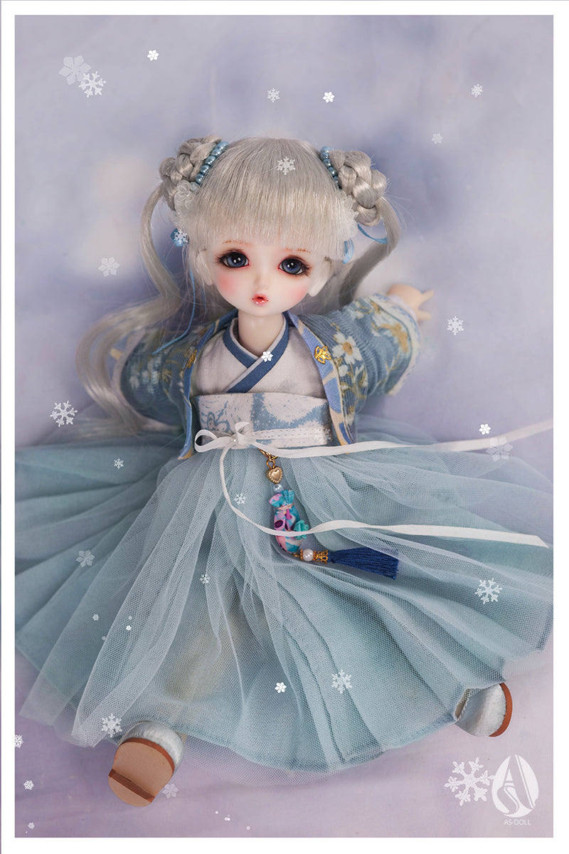 Rong Rong/White | Preorder | DOLL