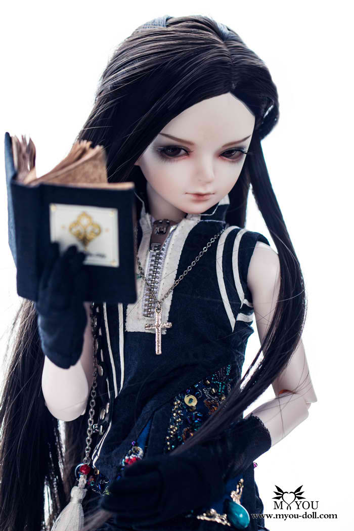 Zimo | Preorder | DOLL
