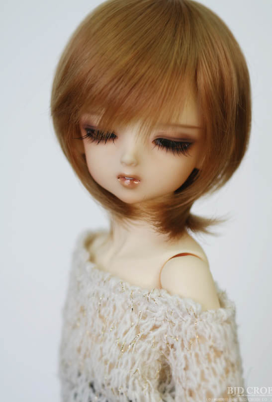 CRWM-104 (Mellow Cream) | Item in Stock | WIG