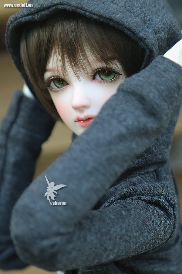 Sharon | Preorder | DOLL