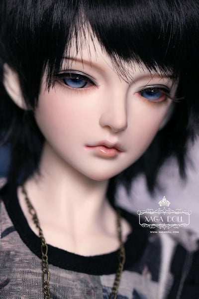 ELLIOT | Preorder | DOLL