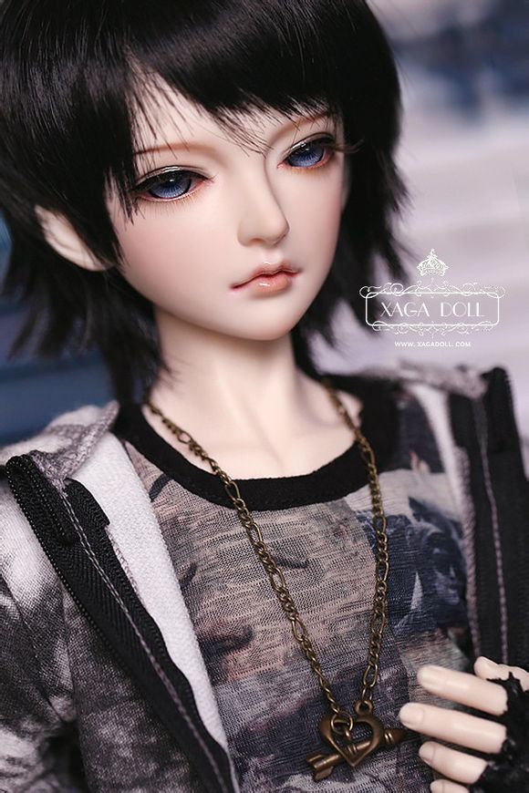 ELLIOT | Preorder | DOLL