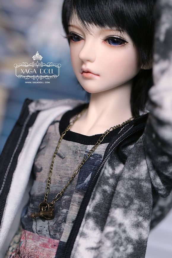 ELLIOT | Preorder | DOLL