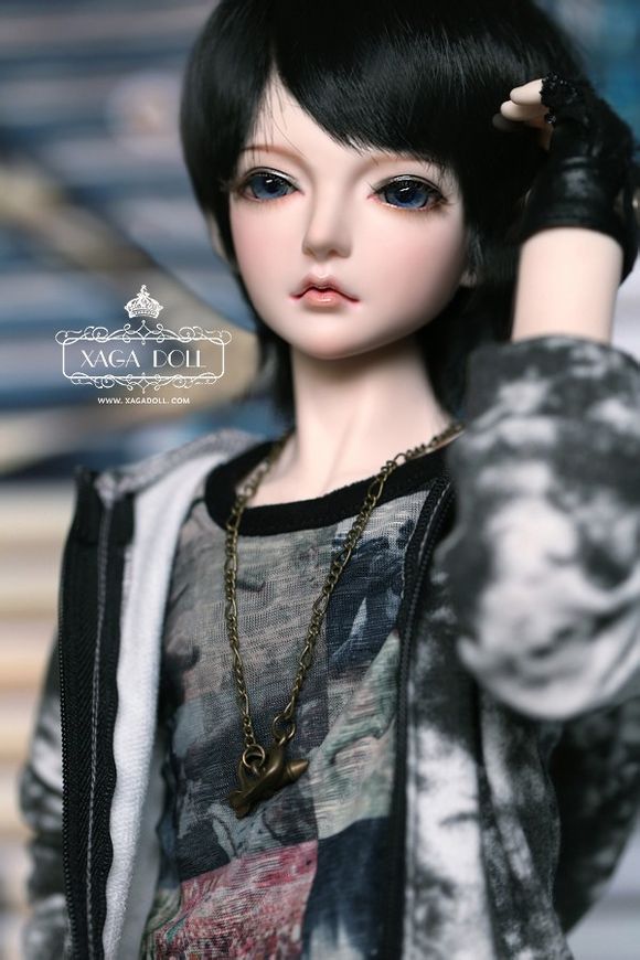 ELLIOT | Preorder | DOLL