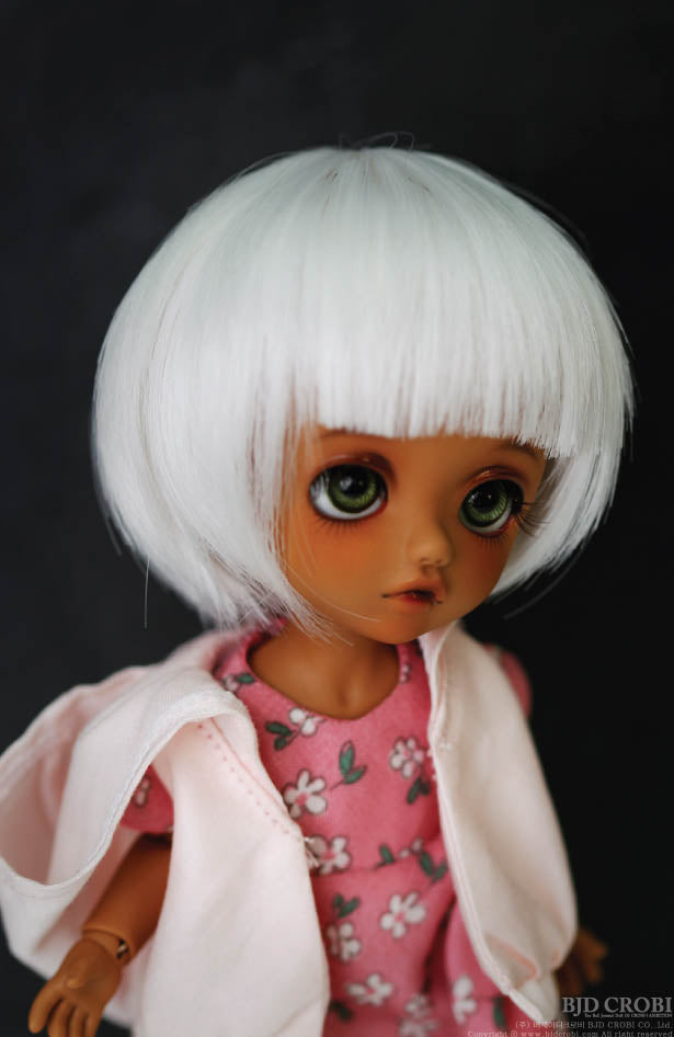 CRWT-09 (Soft Milk) | Item in Stock | WIG