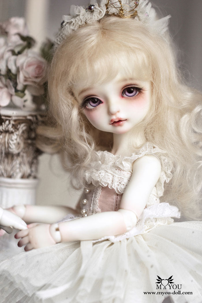 Lorina (White Skin) | Item in Stock | DOLL (free Shipping)