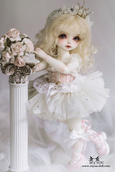 Lorina (White Skin) | Item in Stock | DOLL (free Shipping)