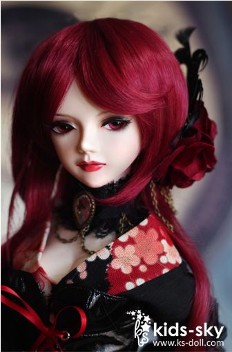 Garnet | Preorder | DOLL