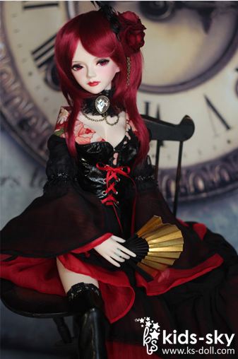 Garnet | Preorder | DOLL