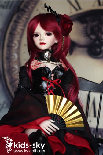 Garnet | Preorder | DOLL