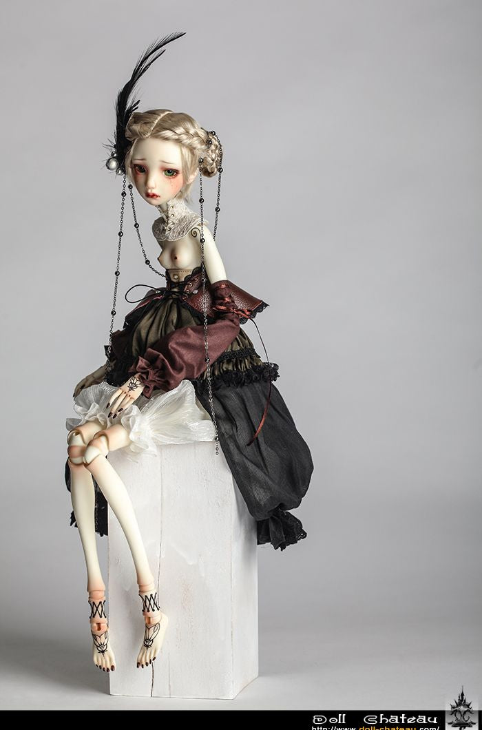 Sharon | Preorder | DOLL