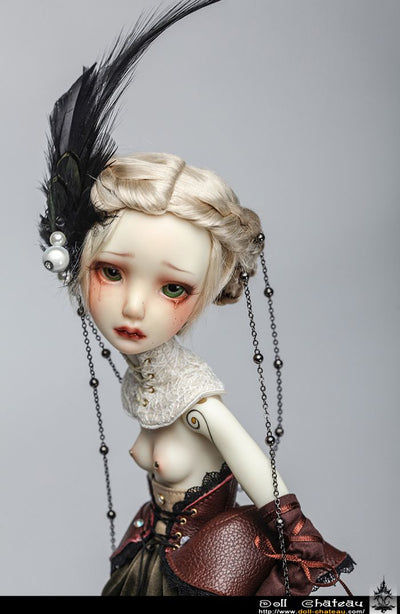 Sharon | Preorder | DOLL