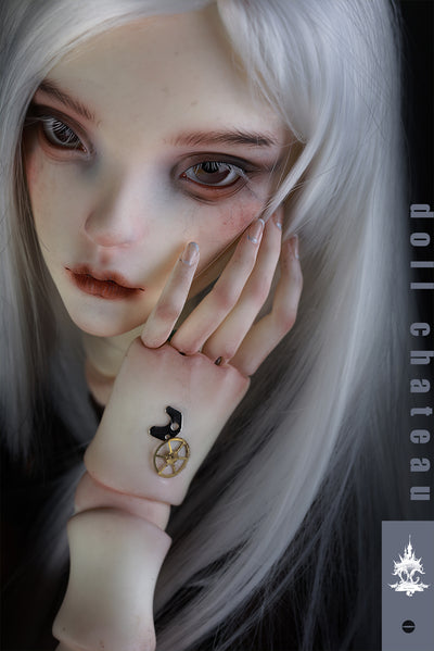 Gladys | Preorder | DOLL