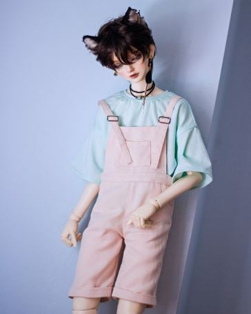 Pink bib pants 1/3 | Stock Item | Outfit