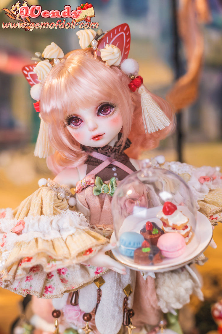 Wendy,Strawberry Cake | Preorder | DOLL