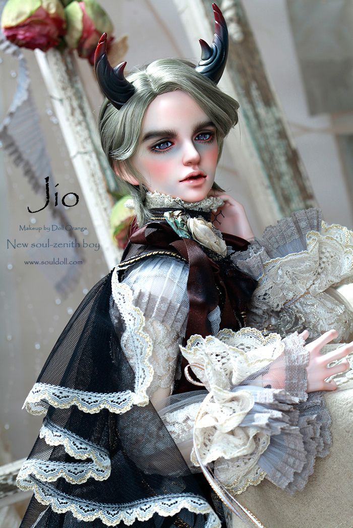 Jio | Preorder | DOLL